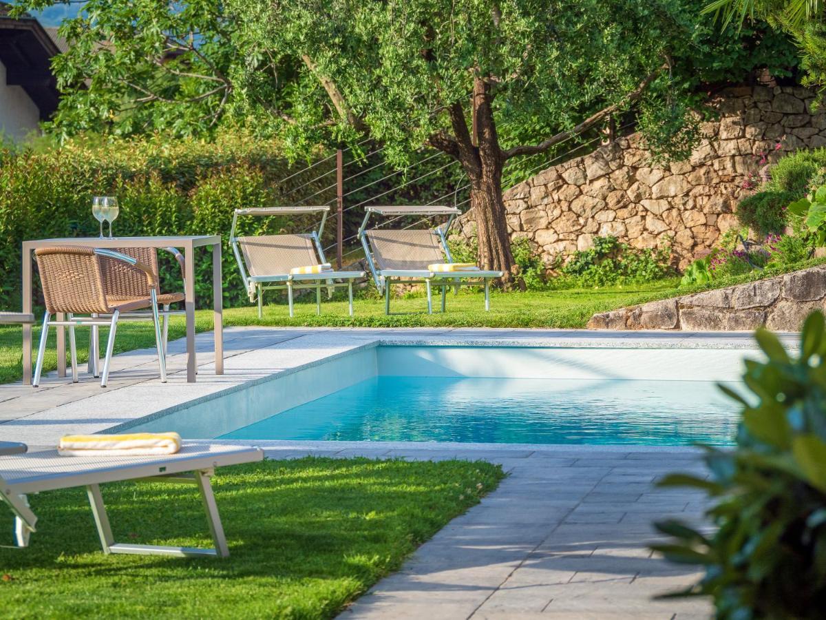 Garni Hotel Ritterhof Термено Екстер'єр фото