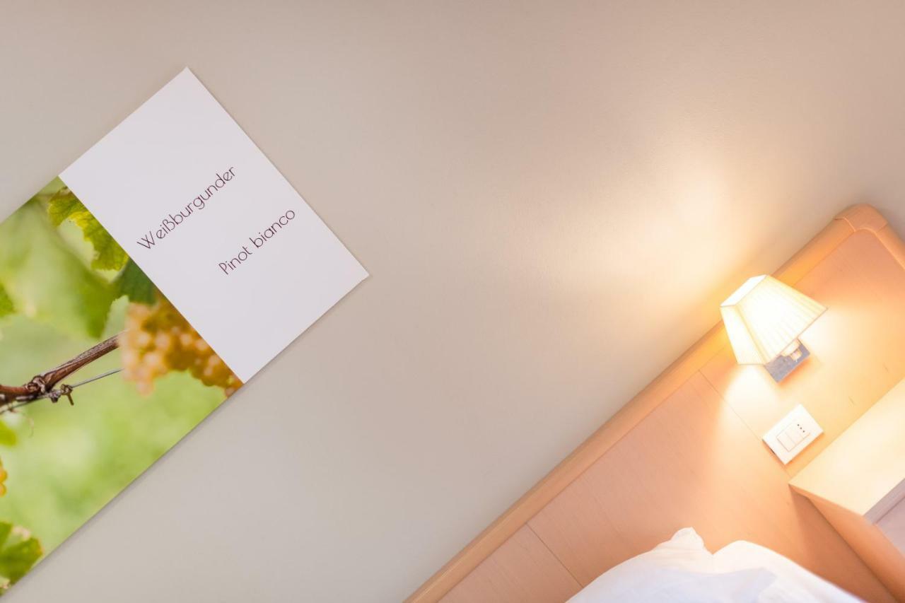 Garni Hotel Ritterhof Термено Екстер'єр фото