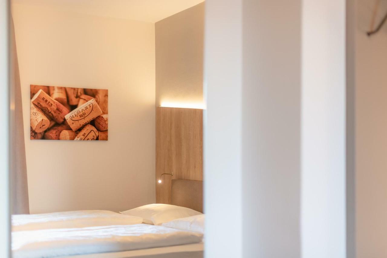 Garni Hotel Ritterhof Термено Екстер'єр фото