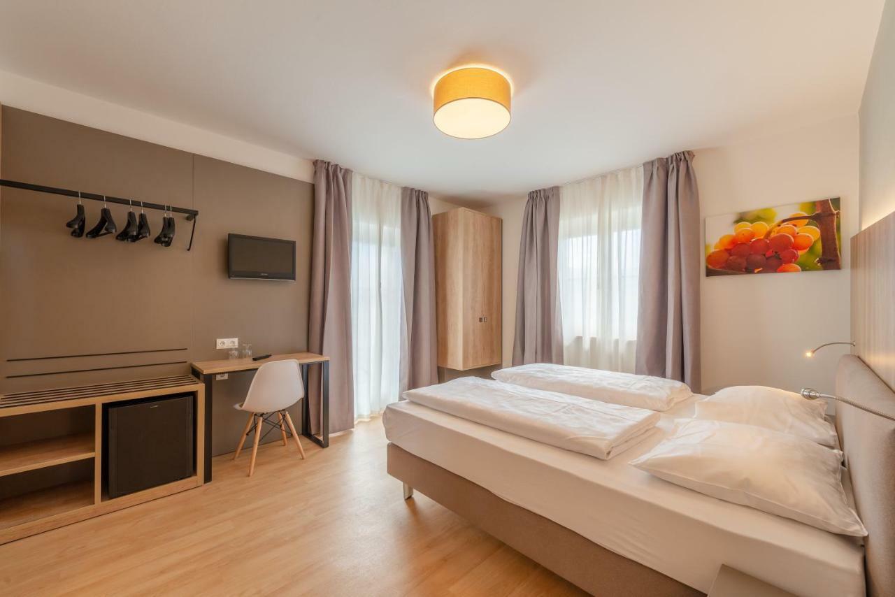 Garni Hotel Ritterhof Термено Екстер'єр фото